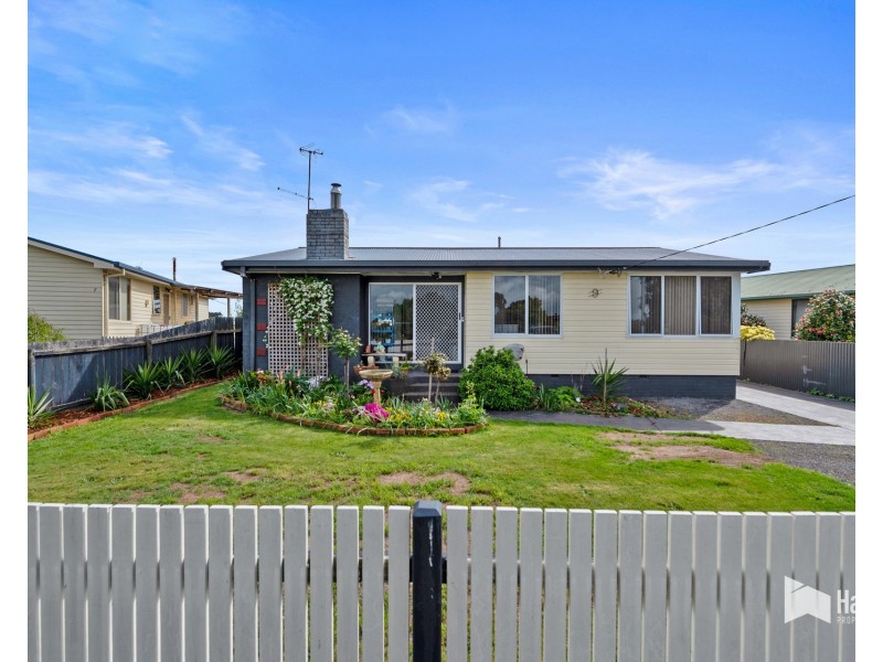 9 Brooke Street, East Devonport TAS 7310
