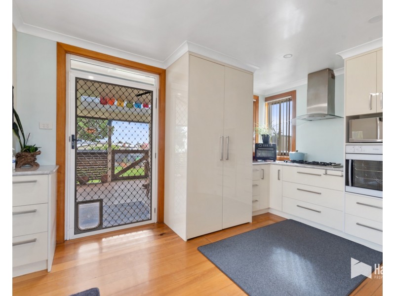 9 Brooke Street, East Devonport TAS 7310