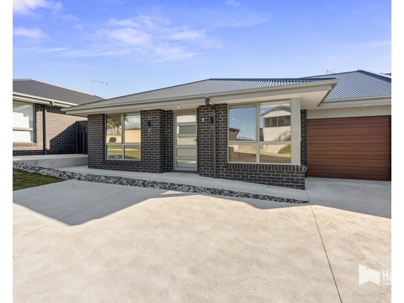 1/1A Mulligan Drive, Spreyton TAS 7310