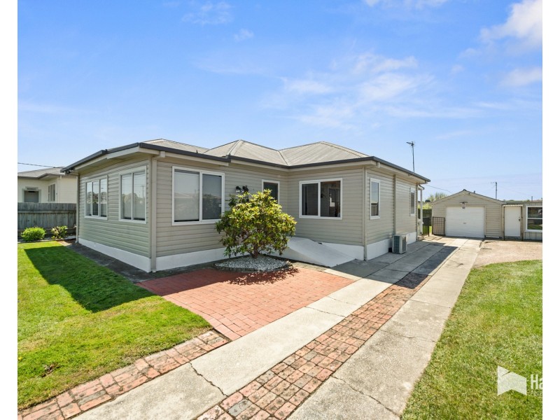 56 James Street, Devonport TAS 7310