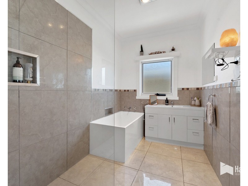 56 James Street, Devonport TAS 7310