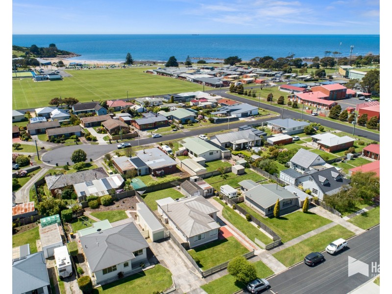 56 James Street, Devonport TAS 7310