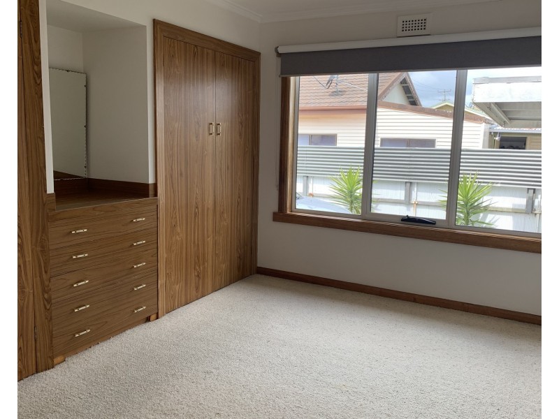 2 John Street, Ulverstone TAS 7315