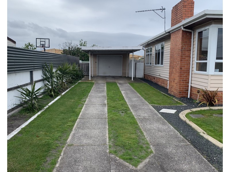 2 John Street, Ulverstone TAS 7315