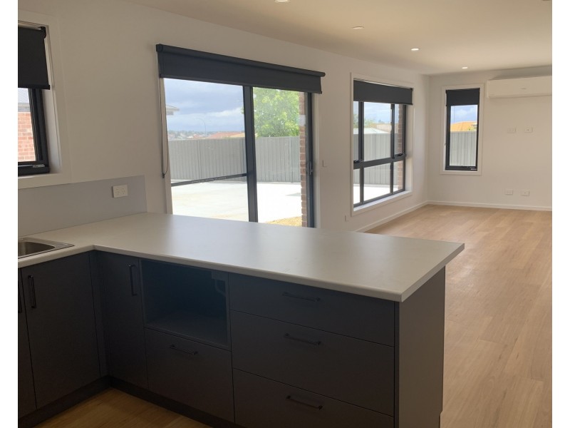 2/35 Loane Avenue, East Devonport TAS 7310