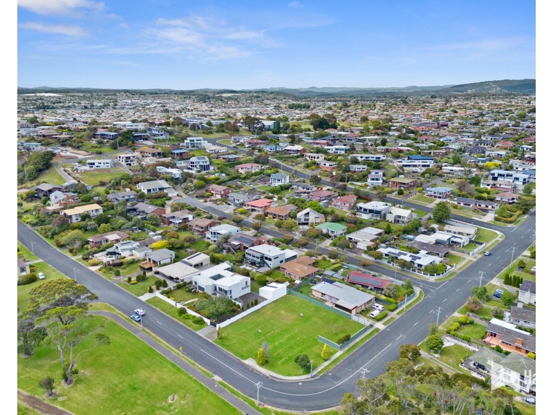 138 Nixon Street, Devonport TAS 7310