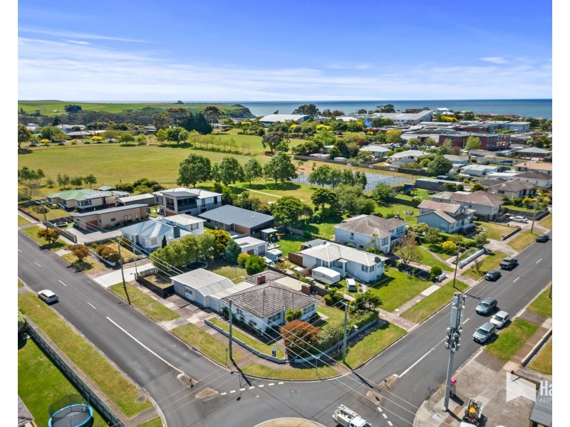 100 Percy Street, Devonport TAS 7310