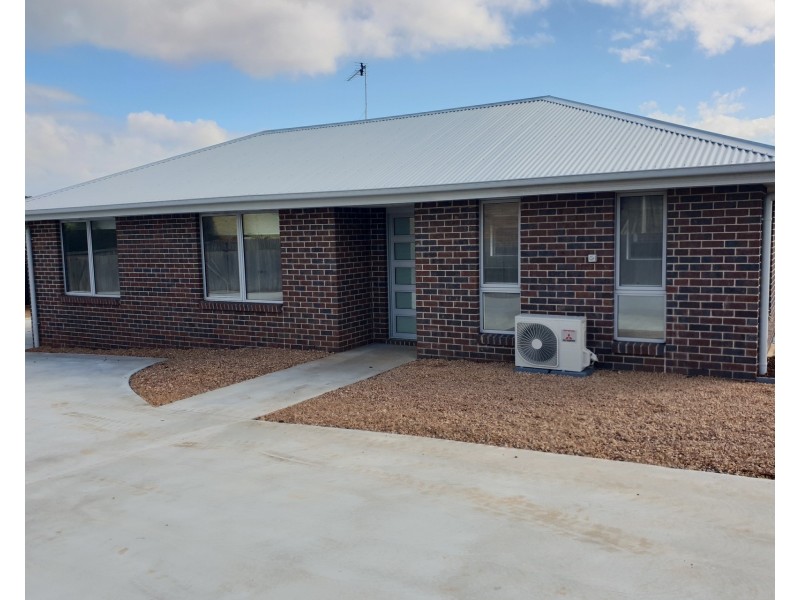 1/8 Tandara Place, East Devonport TAS 7310