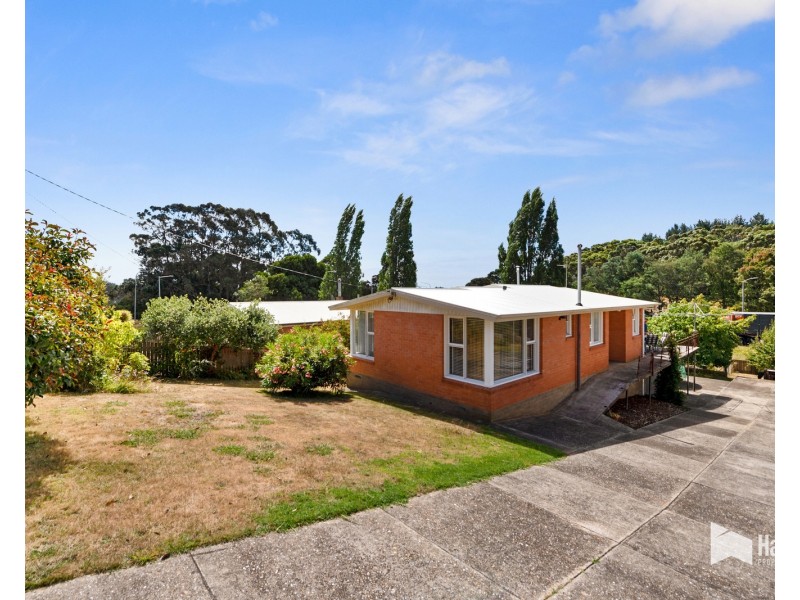 17 Winspears Road, East Devonport TAS 7310