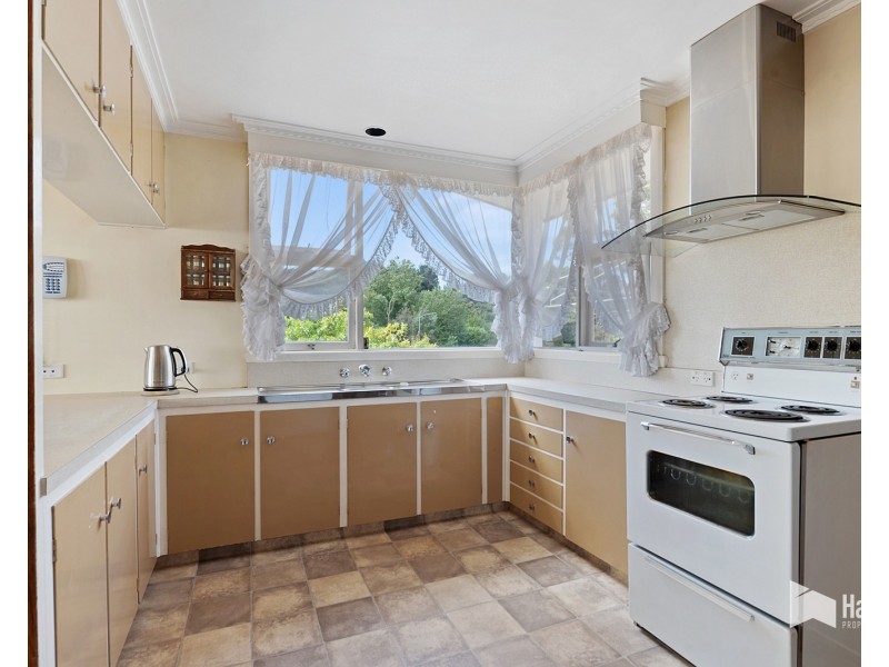 17 Winspears Road, East Devonport TAS 7310