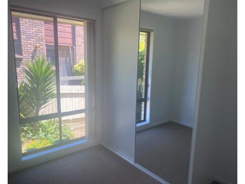 8 Lawrence Drive, Devonport TAS 7310