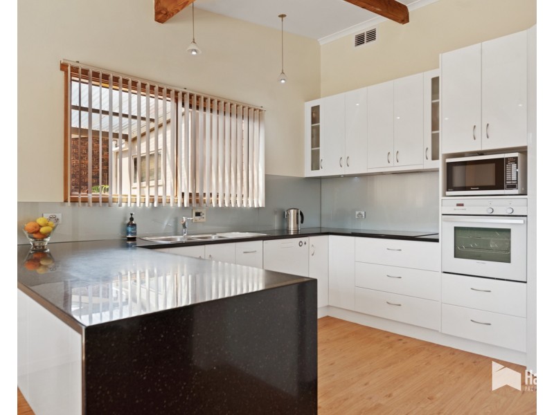 3 Wiena Crescent, Miandetta TAS 7310