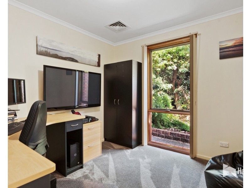 3 Wiena Crescent, Miandetta TAS 7310