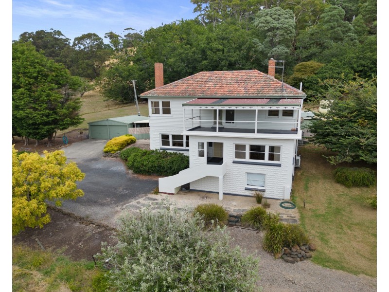 10529 Bass Highway, Leith TAS 7315