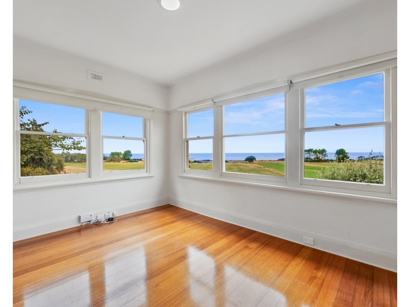 10529 Bass Highway, Leith TAS 7315