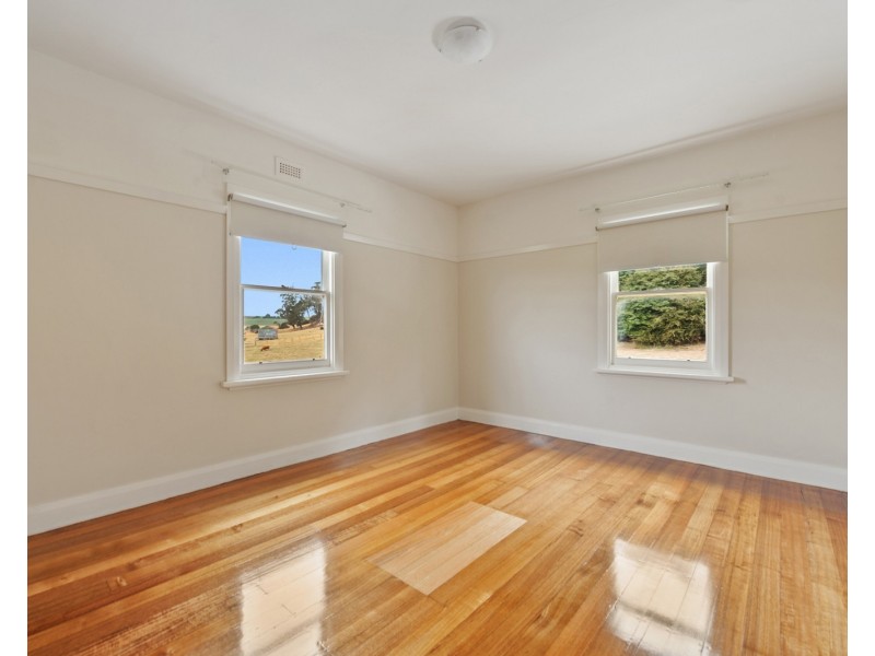 10529 Bass Highway, Leith TAS 7315