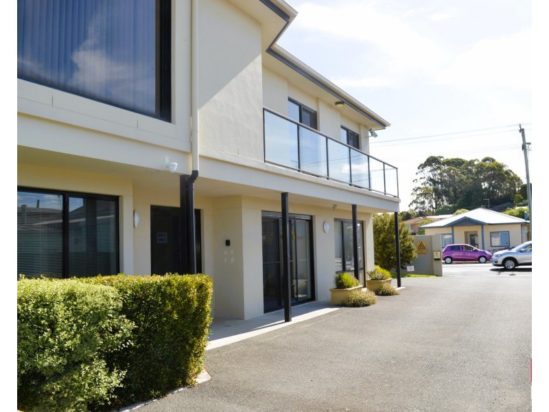Level Ground/38 Queen Street, West Ulverstone TAS 7315