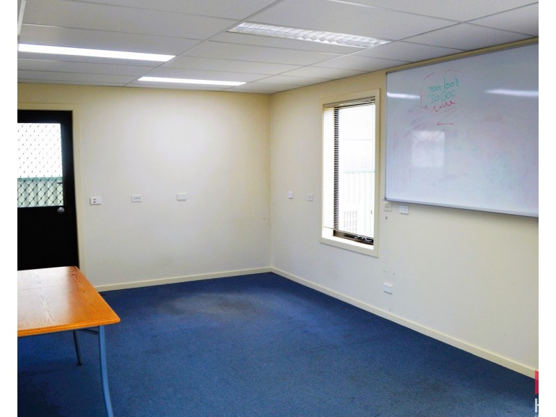 Level Ground/38 Queen Street, West Ulverstone TAS 7315