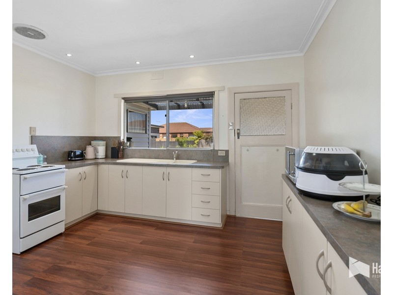 93 Parker Street, Devonport TAS 7310
