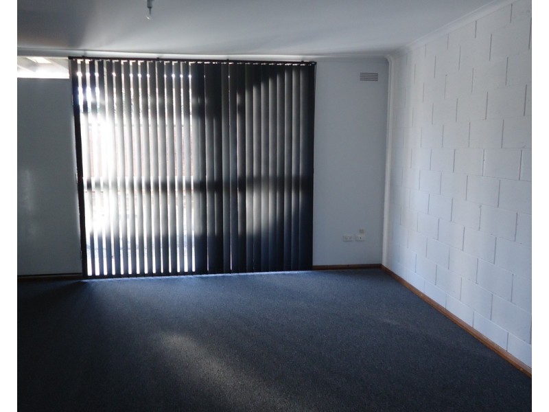 2/32 Victoria Parade, Devonport TAS 7310