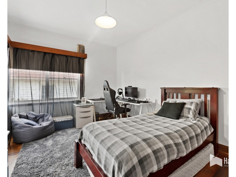 143 Madden Street, Devonport TAS 7310