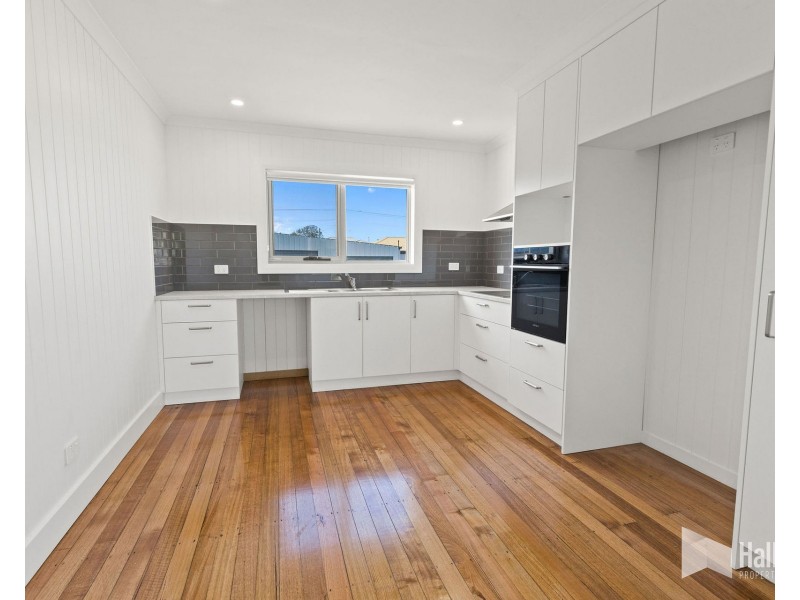 14 Holyman Street, Devonport TAS 7310