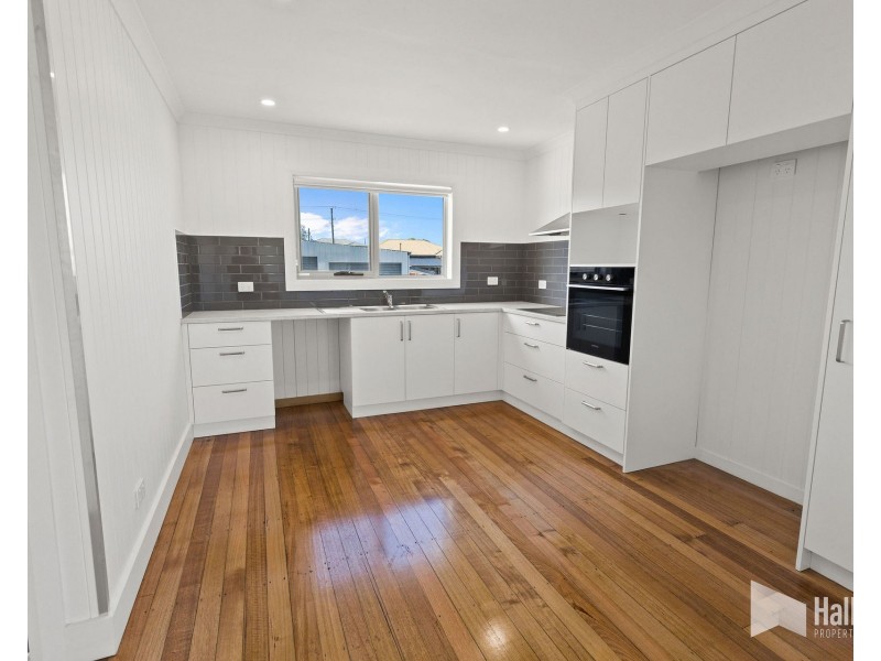 14 Holyman Street, Devonport TAS 7310
