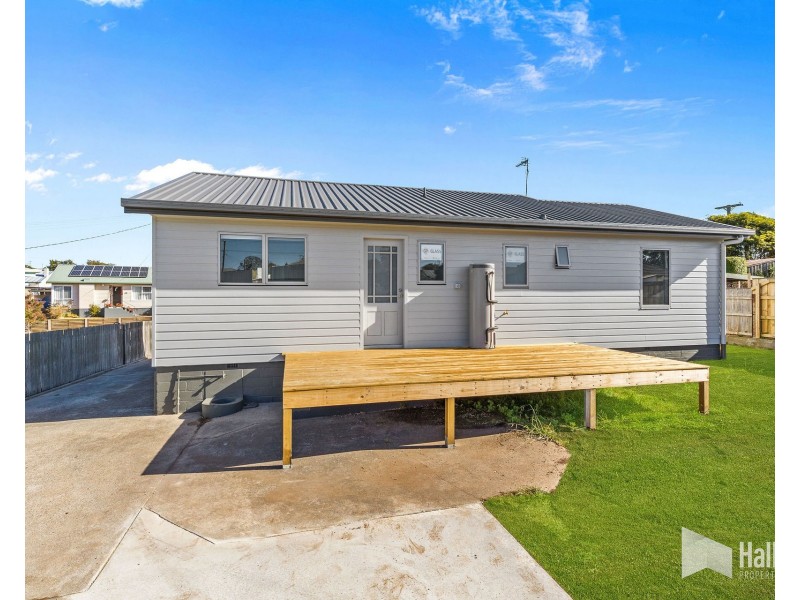 14 Holyman Street, Devonport TAS 7310
