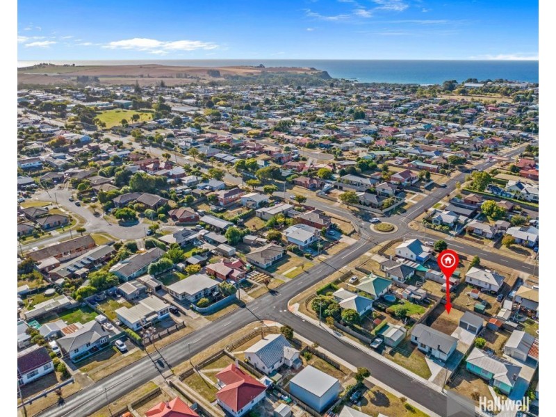 14 Holyman Street, Devonport TAS 7310