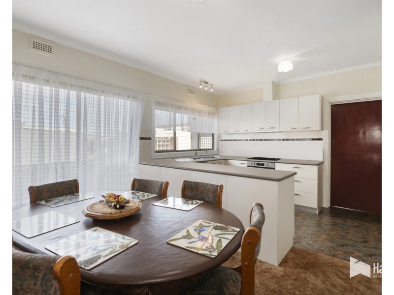 17 Bertha Street, West Ulverstone TAS 7315