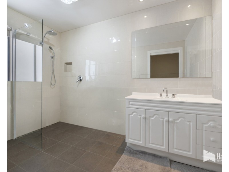 17 Bertha Street, West Ulverstone TAS 7315