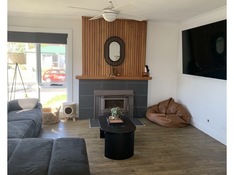 6 Holyman Street, Devonport TAS 7310