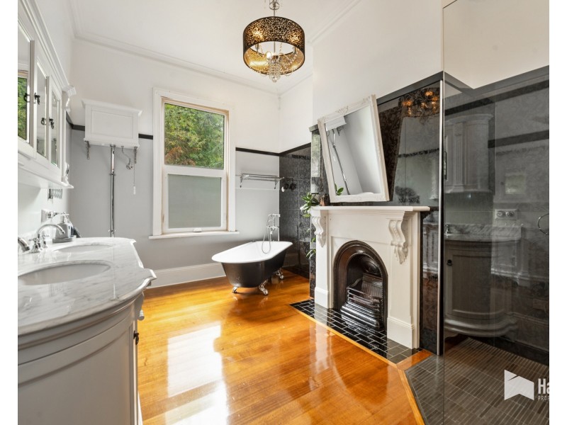 27 Twiss Street, Latrobe TAS 7307