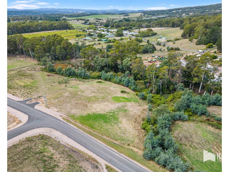 8 Bobwhite Drive, Aberdeen TAS 7310