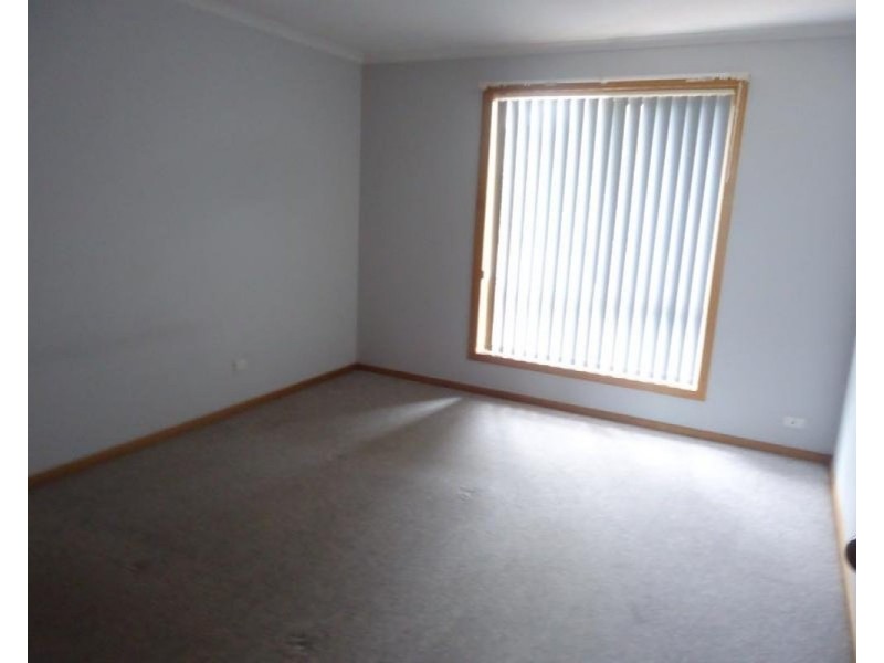 2/38 Middle Road, Devonport TAS 7310