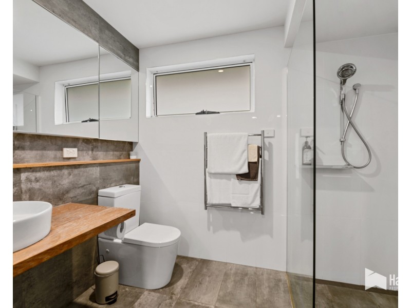 3/1-3 Walpole Place, Devonport TAS 7310