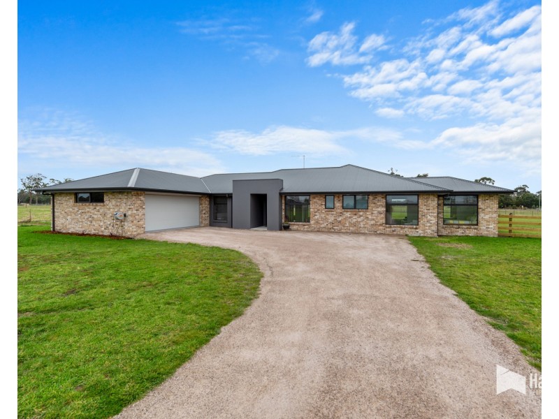 87 Elphin Drive, Squeaking Point TAS 7307