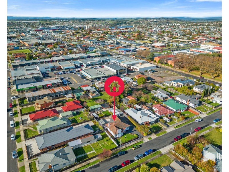 10 Adelaide Street, Devonport TAS 7310