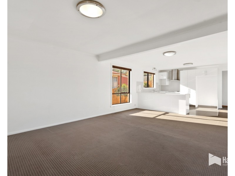 35 River Road, Ambleside TAS 7310