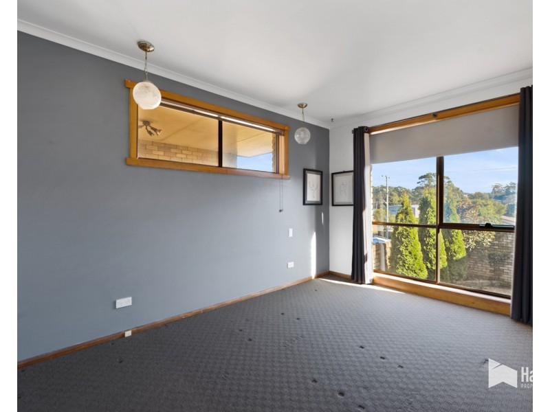 35 River Road, Ambleside TAS 7310