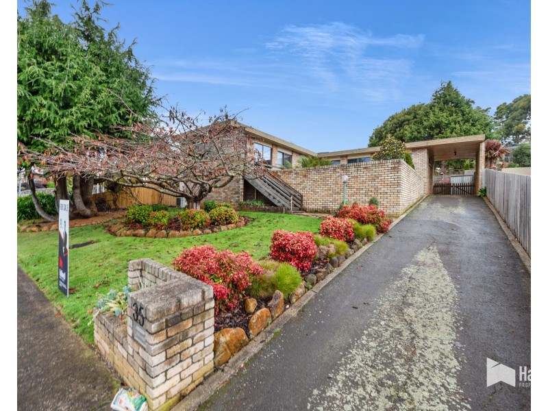 35 River Road, Ambleside TAS 7310