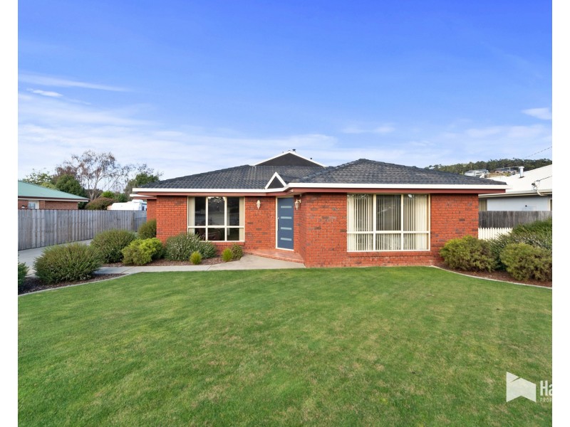 13 Tugrah Road, Stony Rise TAS 7310