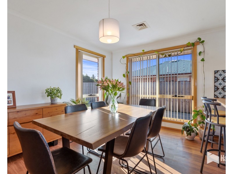 13 Tugrah Road, Stony Rise TAS 7310