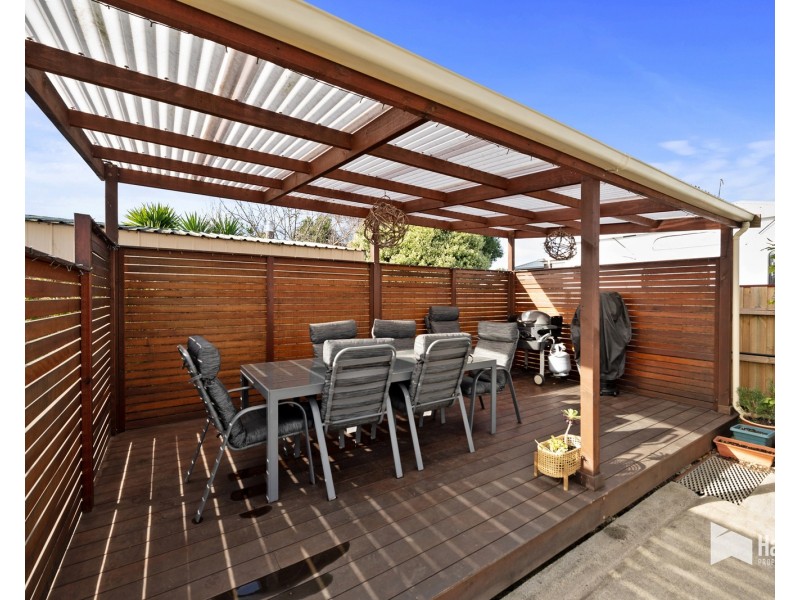13 Tugrah Road, Stony Rise TAS 7310
