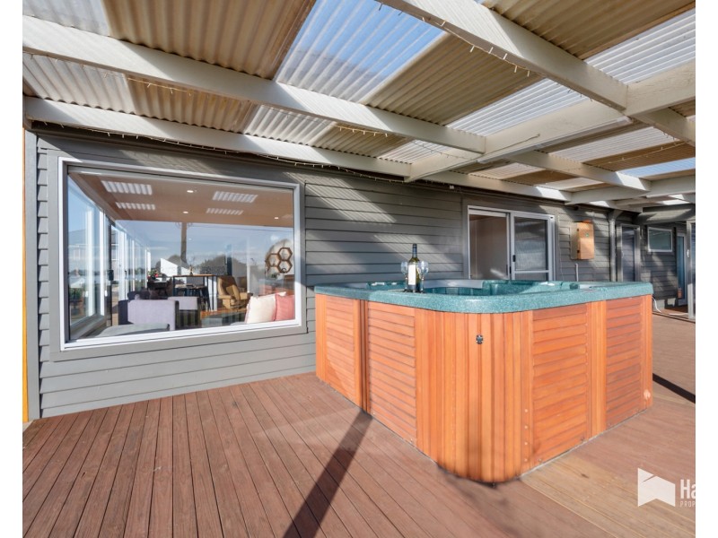 1-3 North Caroline Street, East Devonport TAS 7310