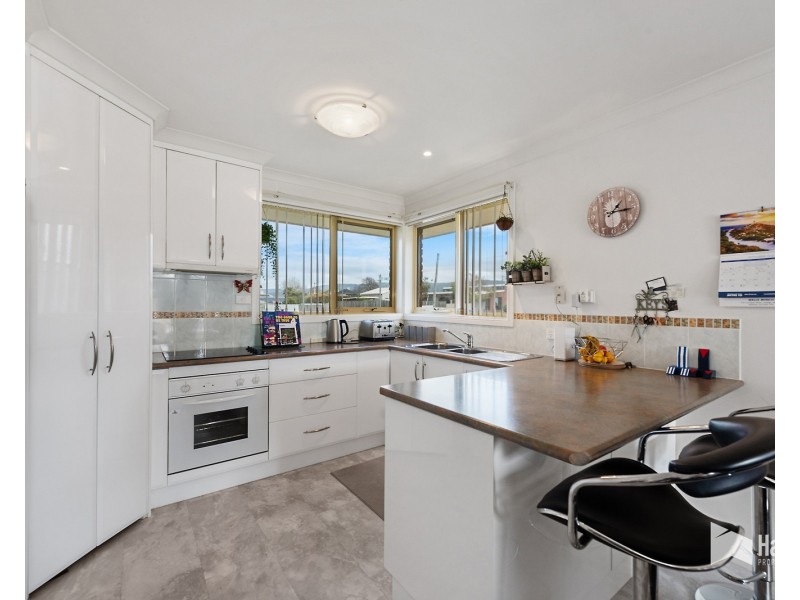 2/61 James Street, Latrobe TAS 7307