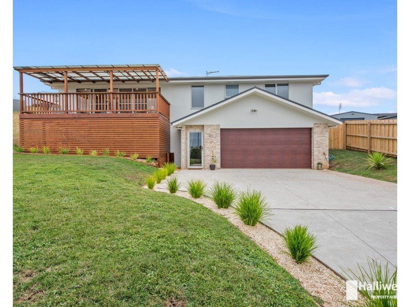 150 Upper Maud Street, Ulverstone TAS 7315