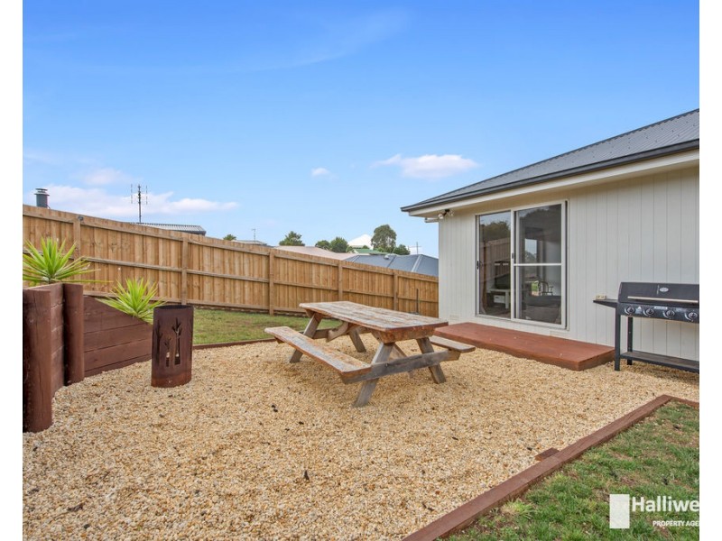 150 Upper Maud Street, Ulverstone TAS 7315