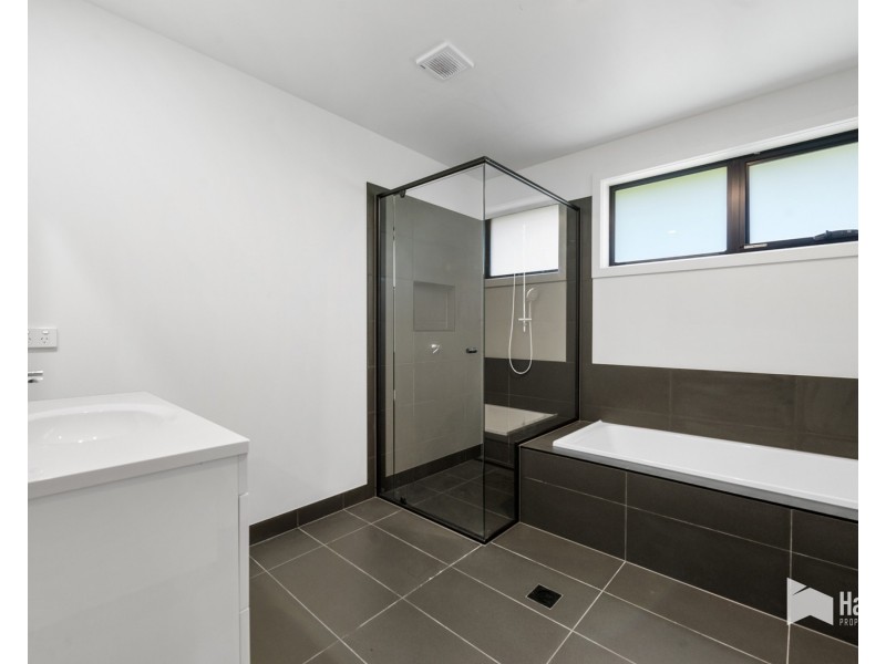 9 Elphin Drive, Squeaking Point TAS 7307