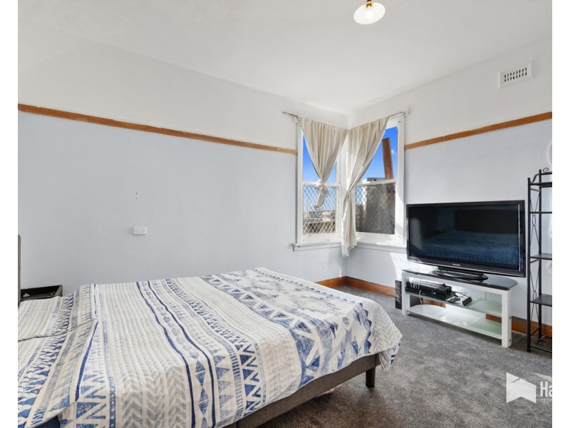 25 MacFie Street, Devonport TAS 7310